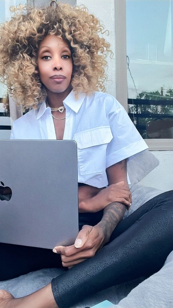 woman on a laptop doing research